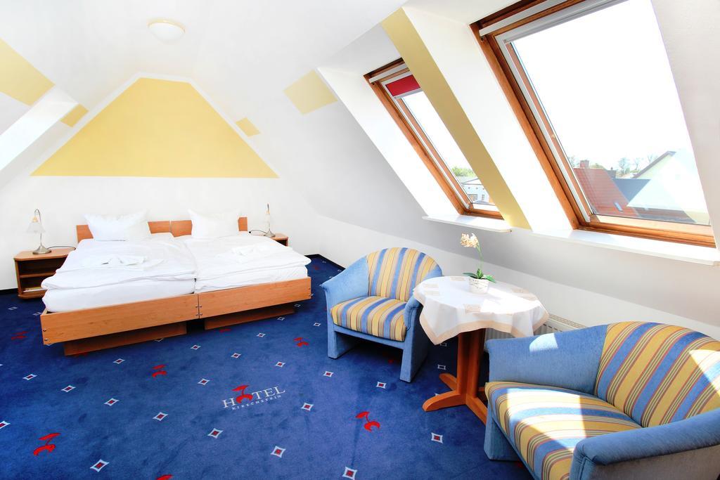 Hotel Pension Kirschstein Wolgast Bagian luar foto