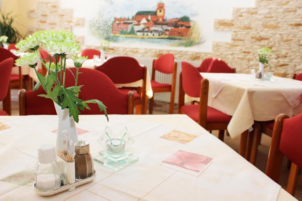 Hotel Pension Kirschstein Wolgast Bagian luar foto